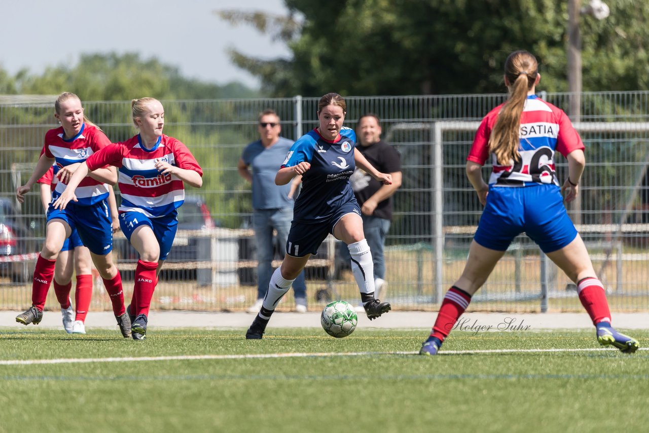 Bild 145 - wBJ Holsatia Elmshorn - VfL Pinneberg : Ergebnis: 1:4